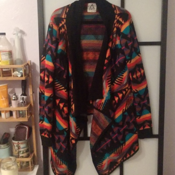 Shawl - Picture 1 of 3